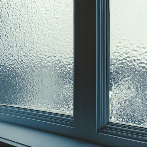 Comment choisir le bon film dépoli pour votre maison ou bureau ?